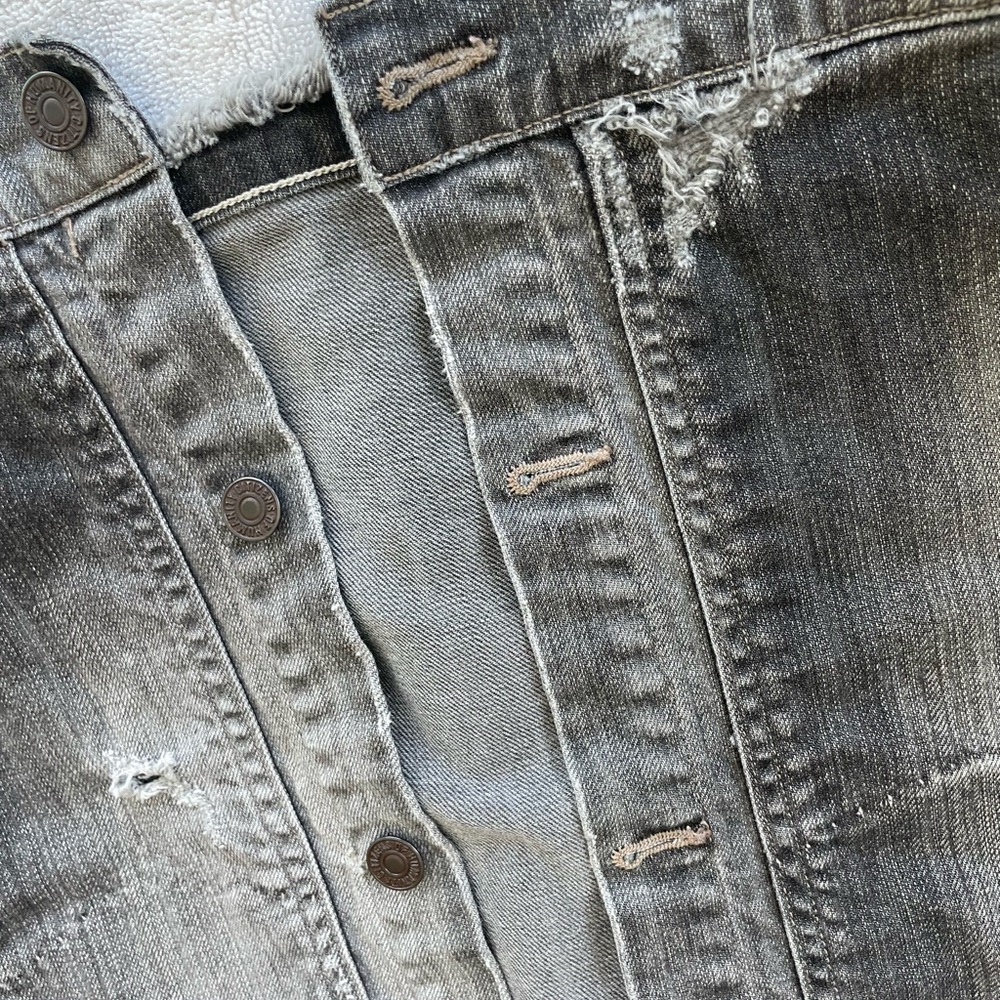 Citizens of Humanity Jean Jacket / black gray distressed classic fitted lovely S - Picture 16 of 16